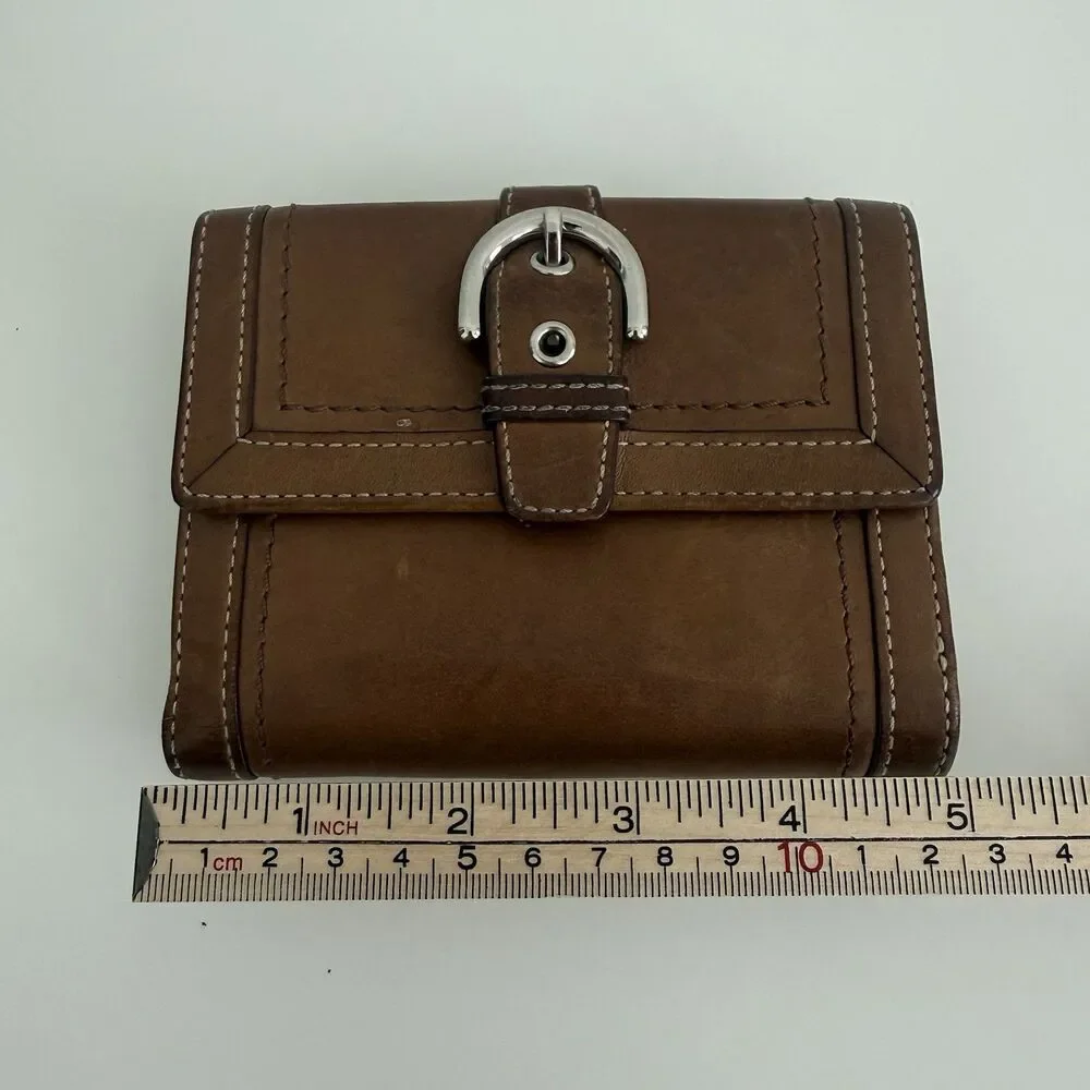 Coach Soho Saddle Leather Wallet Y2K Vintage Snap Buckle w/ Card & Coin Pockets